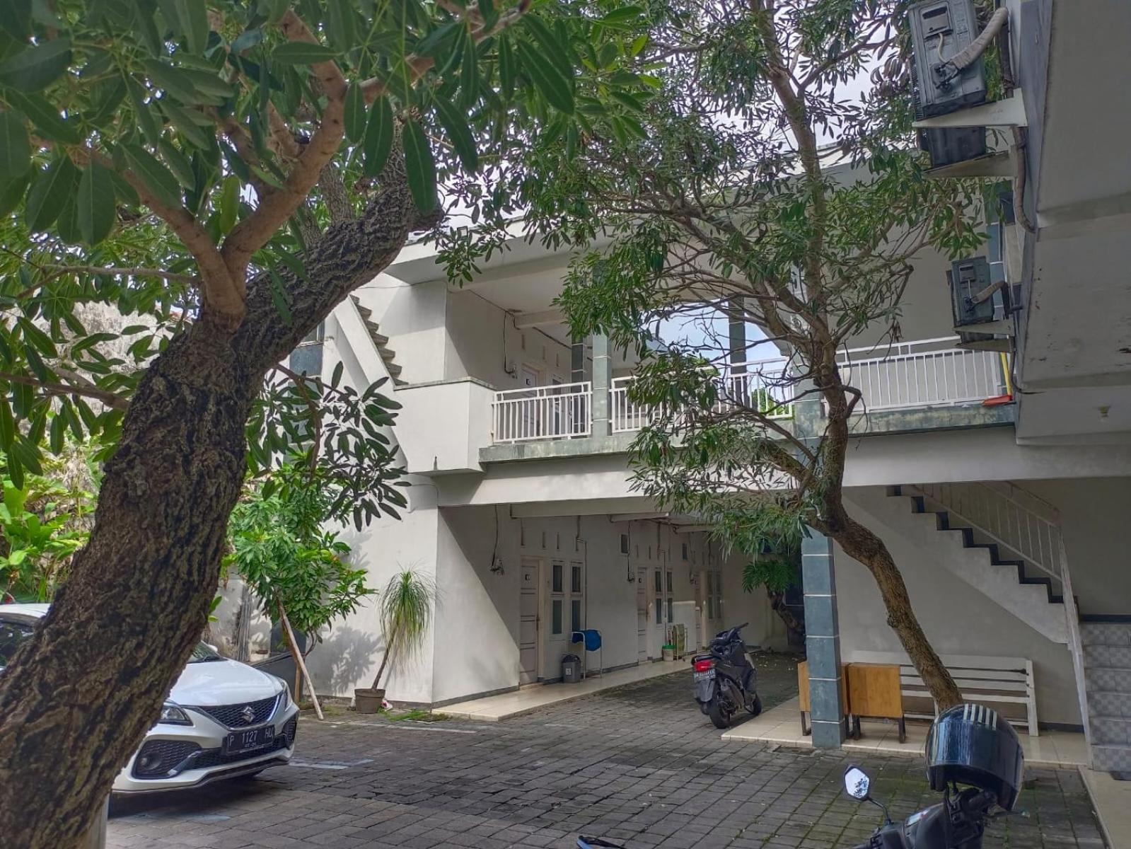 Oemah Jawa Guesthouse 젬벨 외부 사진